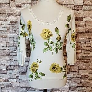 Vertigo Paris Flowers White Sweater